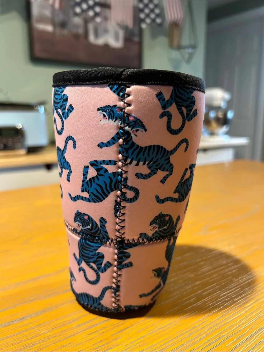 JavaSok Pink and Blue Tiger Neoprene Can Cooler Large 30-32 oz